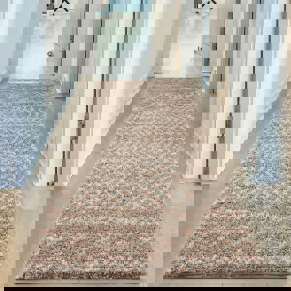 Beige Shaggy rug High Quality Elegant Moroccan Pattern