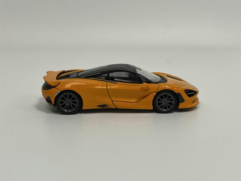 Mini GT McLaren 750S McLaren Orange LHD 1:64 Mini GT MGT00814L