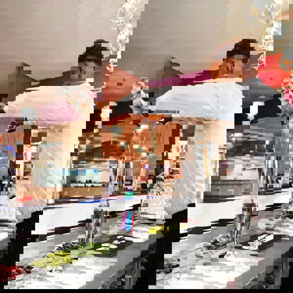 Kukoo Twin Cocktail Bar Station