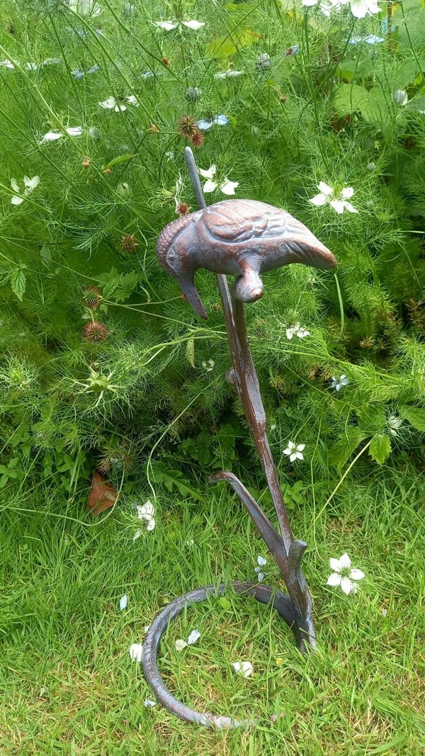 Inspirational Gifting Kingfisher on Reeds Garden Ornament Sculpture with an Aged Bronze Finish