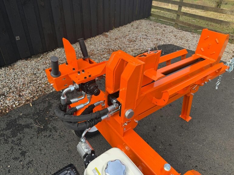 Rock Machinery 20ton Dual Action log splitter