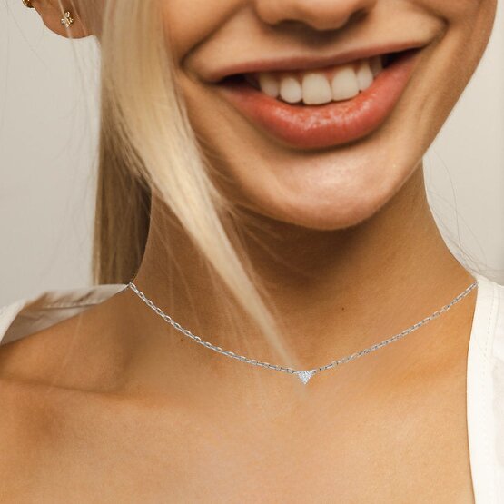 BLOOMTINE Illuminess™ Sterling Silver Trillion Necklace