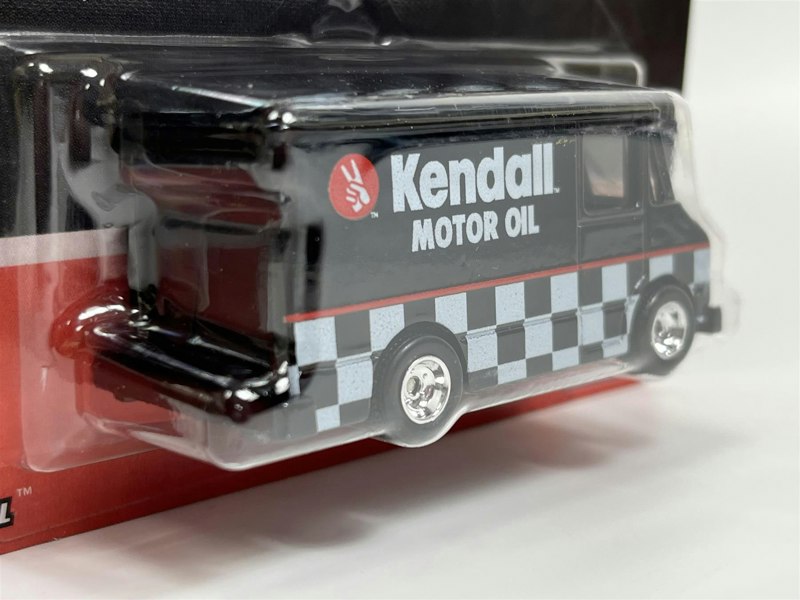 Hot Wheels Kendall Motor Oil Combat Medic Real Riders 1:64 Scale HKC98