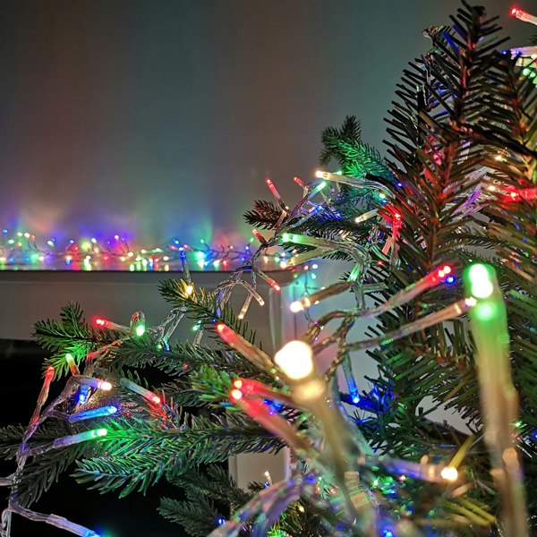 Samuel Alexander 960 LED 12m Premier Cluster Indoor Outdoor Multi Function Mains Operated Christmas Lights with Timer on Clear Cable in Multicoloured