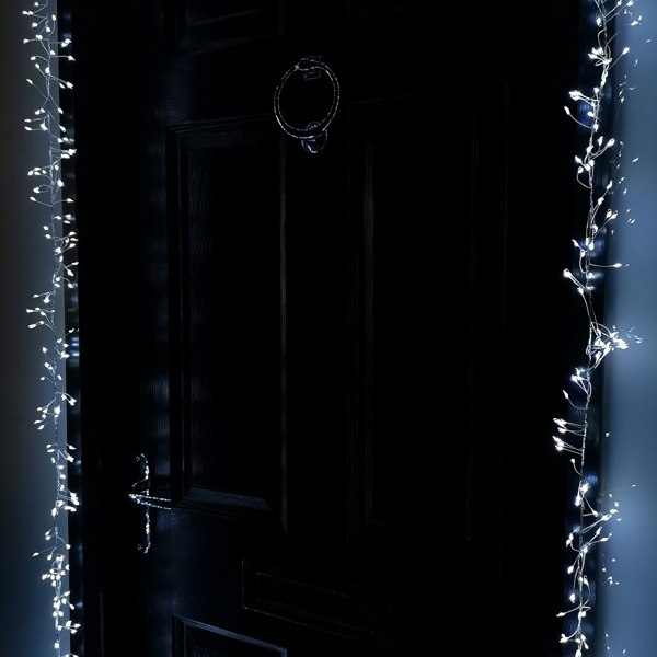 Samuel Alexander 5.5m 880 LED Indoor Outdoor Christmas Door Lights in Cool White