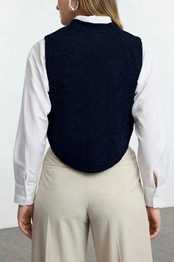 WOVCOR Crop Soft Texture Buttoned Knit Sweater