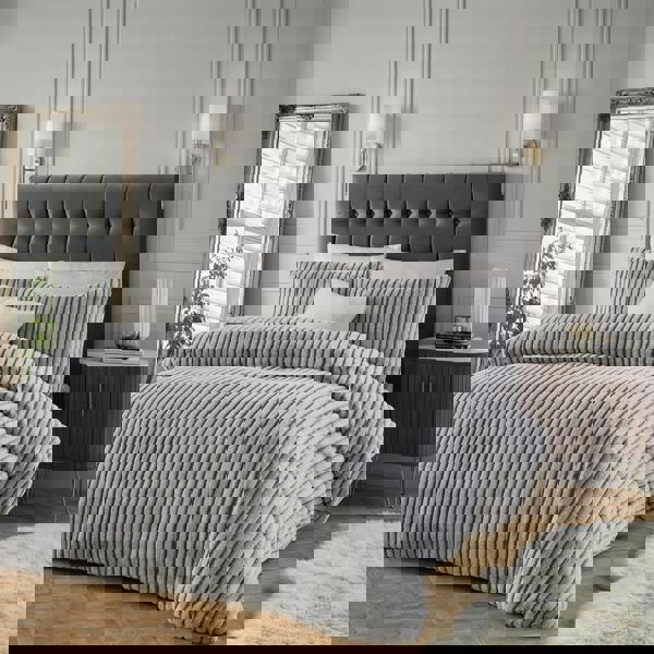 Paoletti Alpine Reversible Faux Fur Striped Duvet Cover Set - Grey