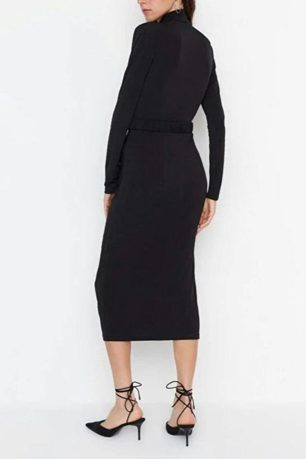 WOVCOR Stretchy Midi Knit Dress with Stand-Up Collar and Belt Detail
