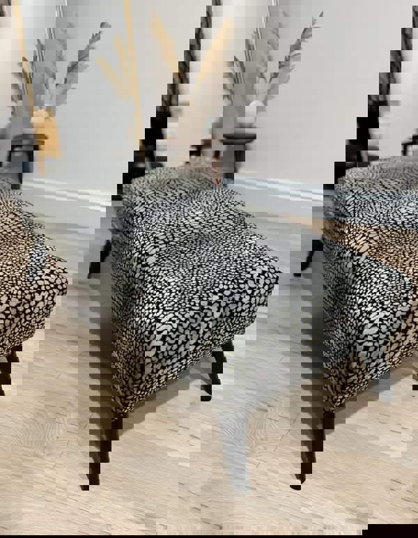 ISTOOLS Premium Leopard Print Ottoman Bench – Fabric Footstool & Coffee Table (Non-Storage)