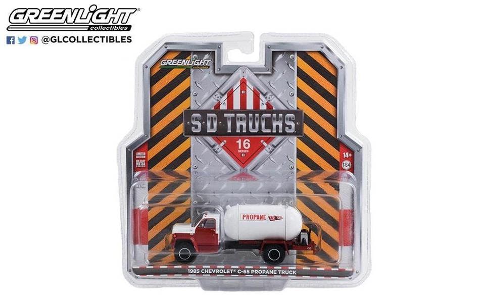 MCSlots 1985 Chevrolet C-65 Propane Truck LP Gas 1:64 Scale Greenlight 45160A