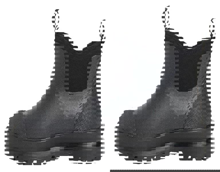 Muck Boots MUCK Chore Classic Chelsea Mens Stable Farm Wellington Wellie Ankle Boots, black waterproof slip-on ankle boots with rubber sole for farm work and outdoor activities.