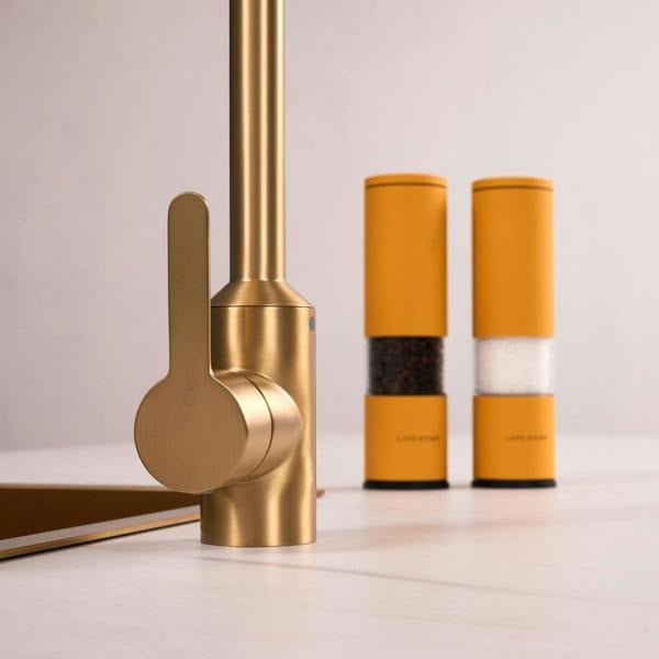Flode Bryne | Single Lever Kitchen Sink Mixer Tap with Swivel Spout | Brushed Brass Finish