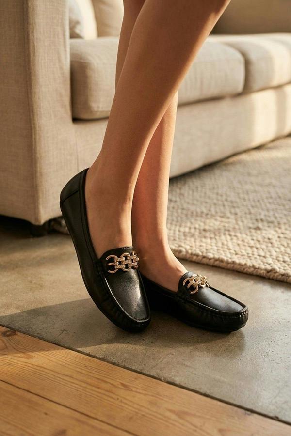 Olivia Womens Rhinestone Chain Loafers - Black