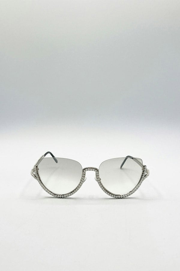SVNX Pearl Sunglasses in Silver Grey