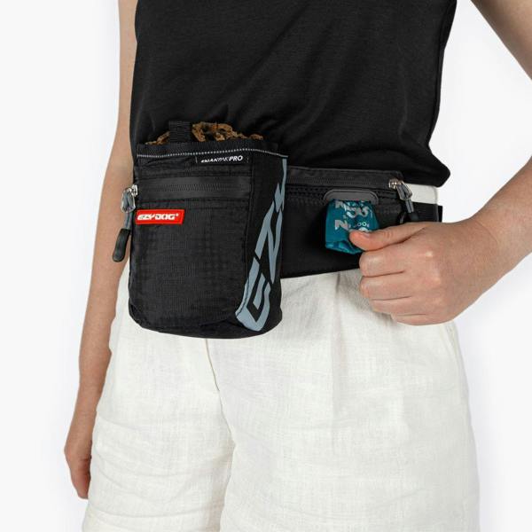 EzyDog SnakPak Pro Dog Training Treat Bag