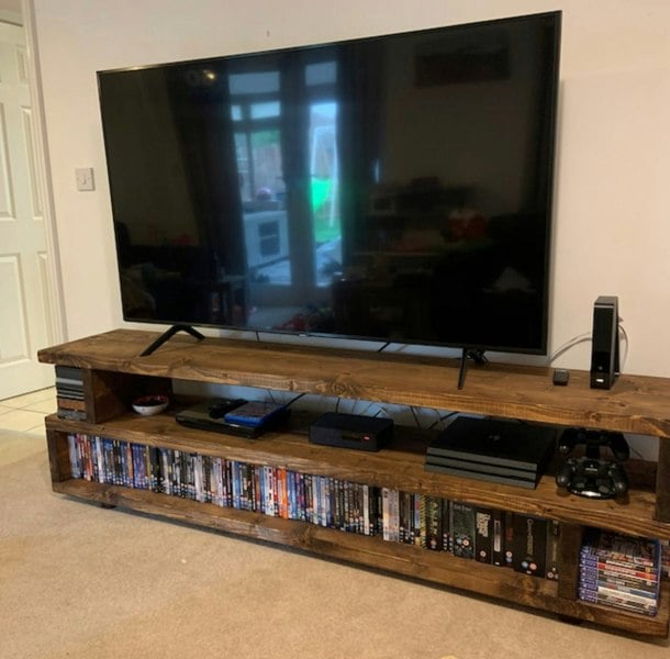 The Bespoke Carpentry Co TV Stand - S Shape