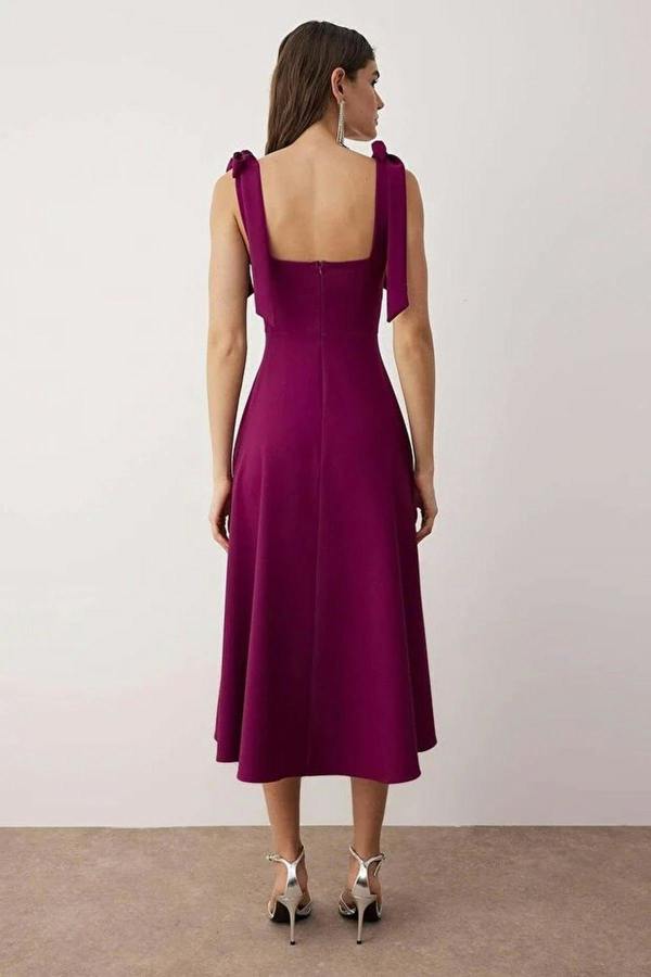 WOVCOR Tie Strap Midi Dress with Sweetheart Neckline