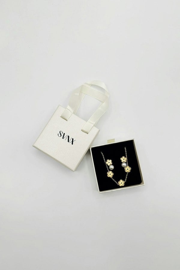 SVNX Floral Pearl Stud Earrings & Bracelet in Gold