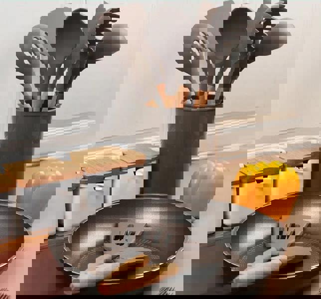 Anygleam Kitchen Utensils 11 Set Natural Beech Wooden Handle Cookware Tool with Storage Heat Resistant Non Stick Accessories