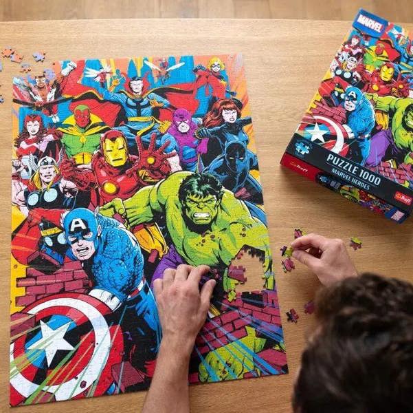 Trefl Marvel Hero's Puzzle - 1000 Pieces