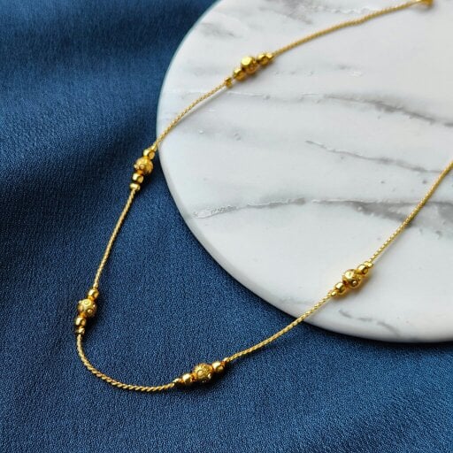 The Colourful Aura Golden Brass Thread Minimalist Boho Thin Slim Foot Payal Anklet