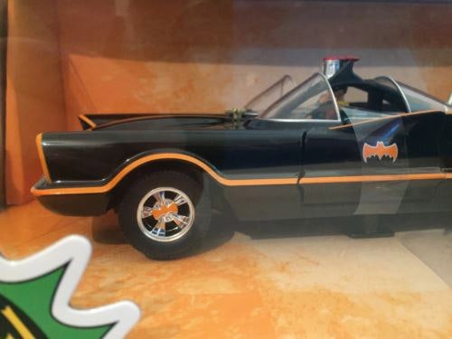 batman batmobile 1966 classic tv series with batman and robin jada