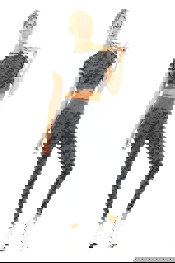 Smart Living Women's Camo High-Waisted Seamless Leggings - Black