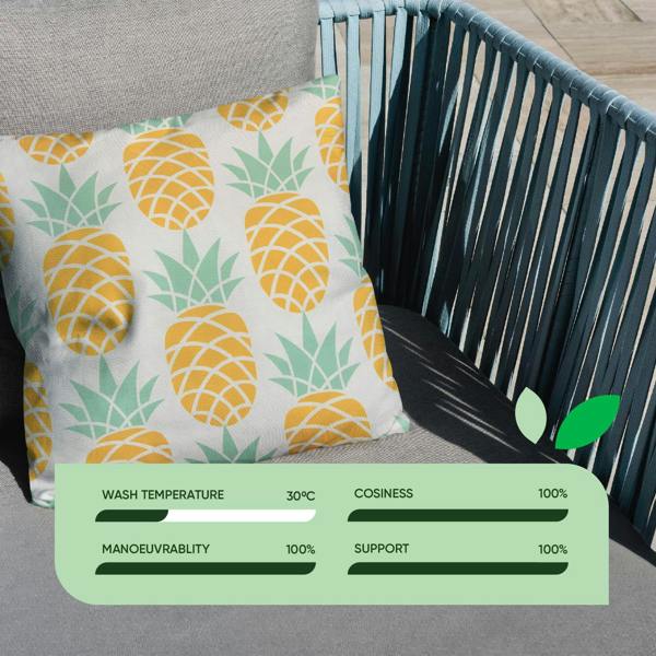 Gardenwize Pair of Outdoor Scatter Cushions – Pineapple Design