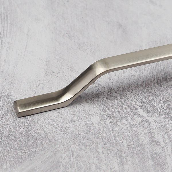 Handle & Home 160mm / 192mm Satin Brushed Nickel Strap Cabinet Handle