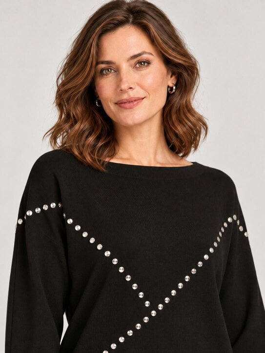 VIZ-A-VIZ Nailhead Boat Neck Jumper