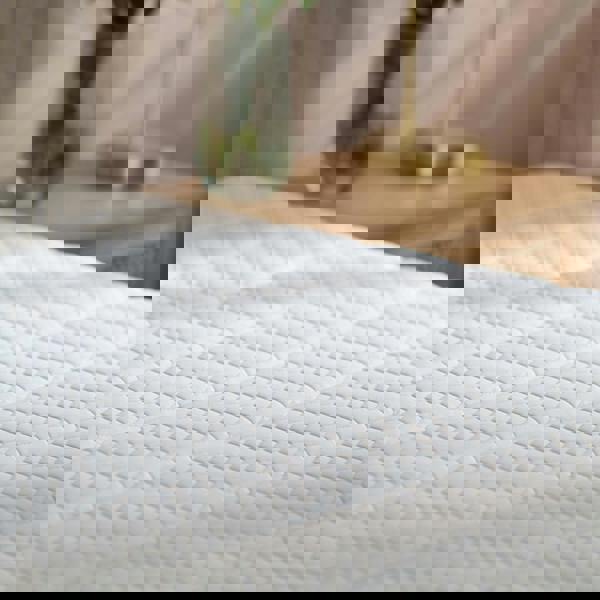 Soak&Sleep Cooling Medium Firm Memory Foam Mattress