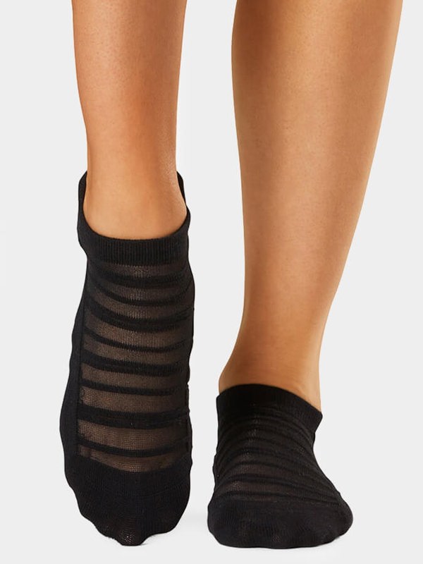 Tavi Savvy Breeze Grip Socks