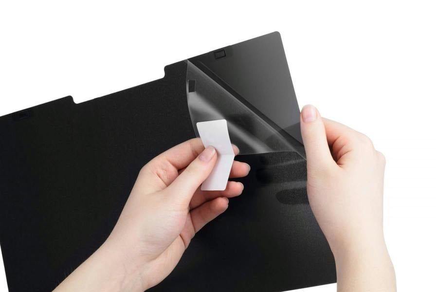 Durable Anti-glare Magnetic Privacy Filter with Blue Light Filter | 16" 16:10