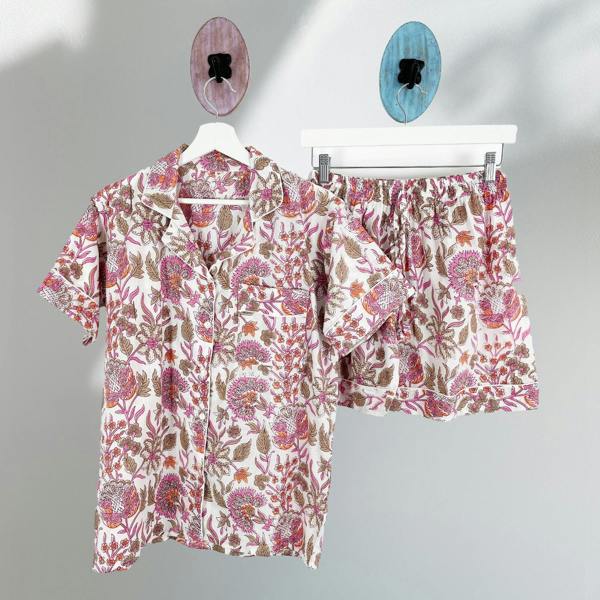 Hayley & Co Block Print Floral 100% Cotton Short Pyjama Set in White and Pink