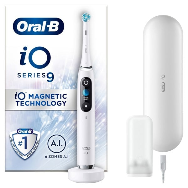 Oral-B iO 9 Electric Toothbrush Designed By Braun - White