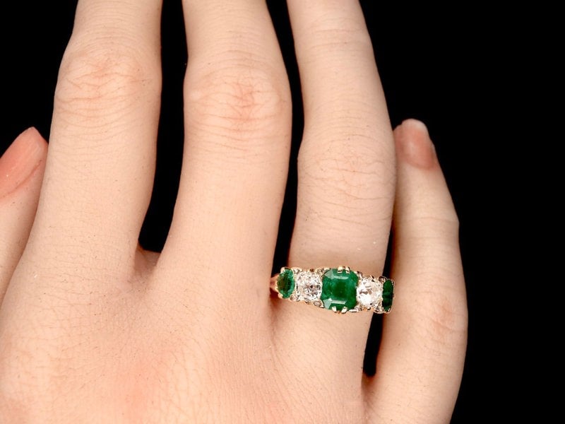 Vintage Tom An antique emerald and diamond ring