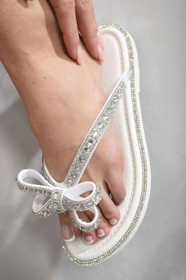 ikrush Stella Embellished Bow Detail Sandals