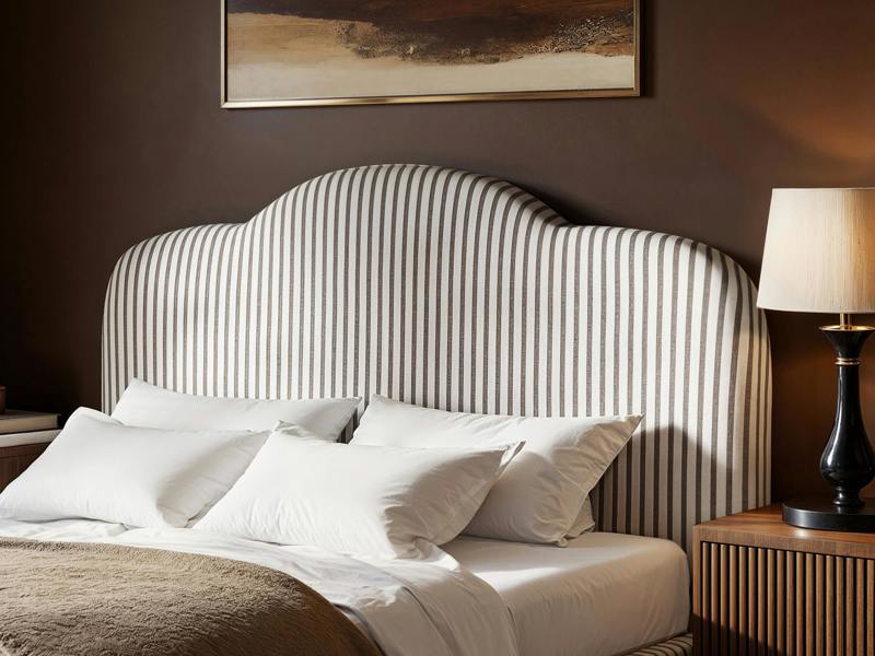 SOLACE+CO Skylynn Cloud Ottoman Bed