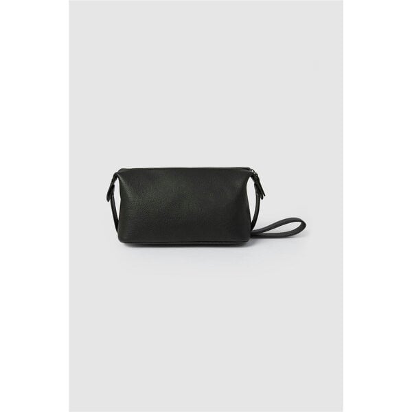 Antique Rogue Leather Washbag with Handle