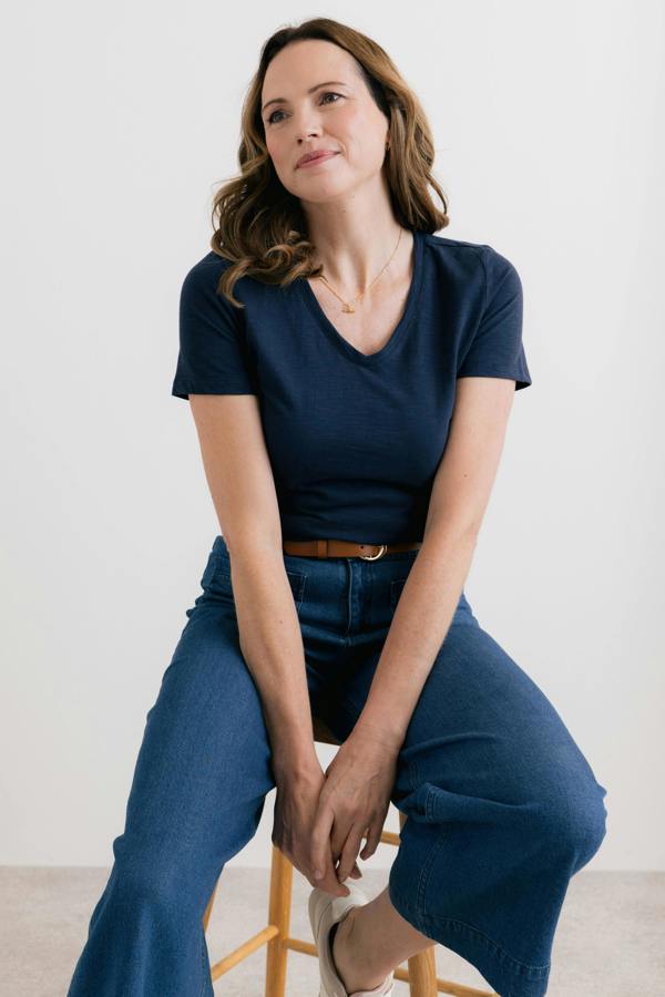 Lily & Me Victoria Organic Cotton V-Neck T-Shirt Navy