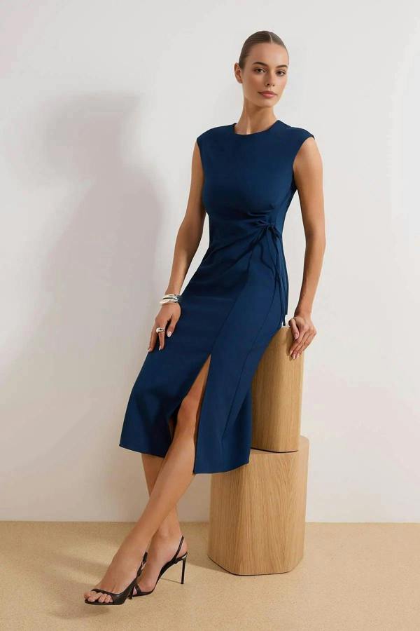 WOVCOR Tie Detail Sleeveless Midi Dress