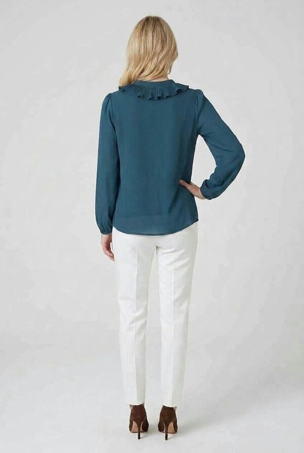 Izabel London Ruffle Front Long Sleeve Blouse