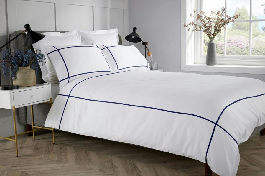 Bellissimo Home Criss Cross 100% Cotton 400 Thread Count Duvet Set Double Bed