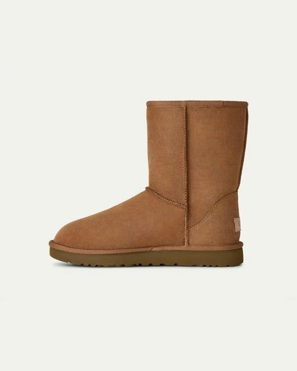UGG Classic Short II Womens Boot - Chestnut