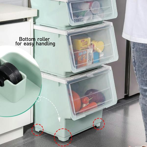 Living and Home Stackable Plastic Storage Box with Lid and Wheels