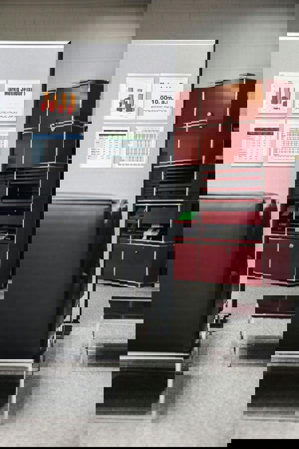 Durable DURAFRAME GRIP Fabric Adhesive Magnetic Signage Frame | A4 | Silver