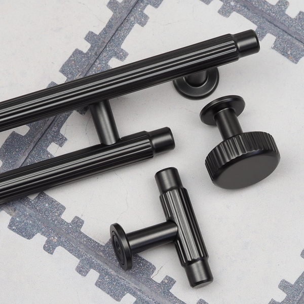 Handle & Home Gunmetal Villa Style Pulls