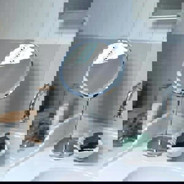 BESLAGSBODEN Polished Chrome LED Mirror (200mm) Freestanding 7x Magnification Bathroom Makeup or Shaving Mirror