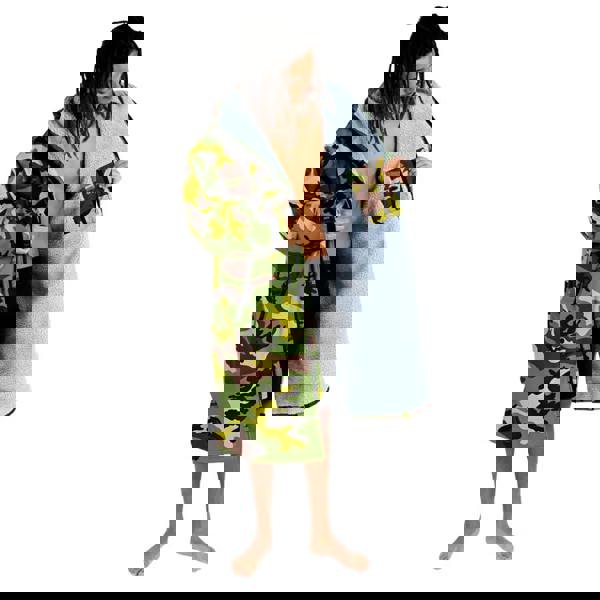 Dryrobe Advance Long camo print fleece bathrobe with hood, pockets and synthetic lambswool lining