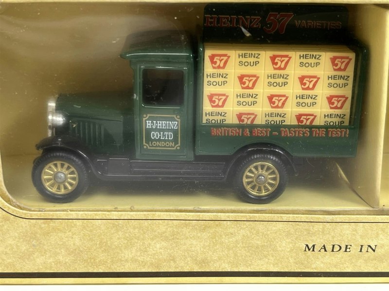 MCSlots Set of 3 Heinz Beans Vans Days Gone Lledo HB01DGD B4